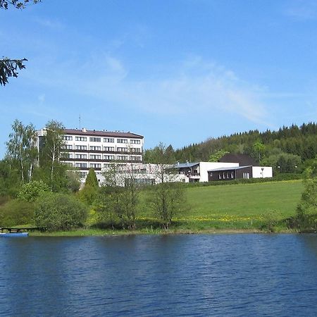 Hotel Skalsky Dvur Bystrice nad Pernstejnem Bagian luar foto