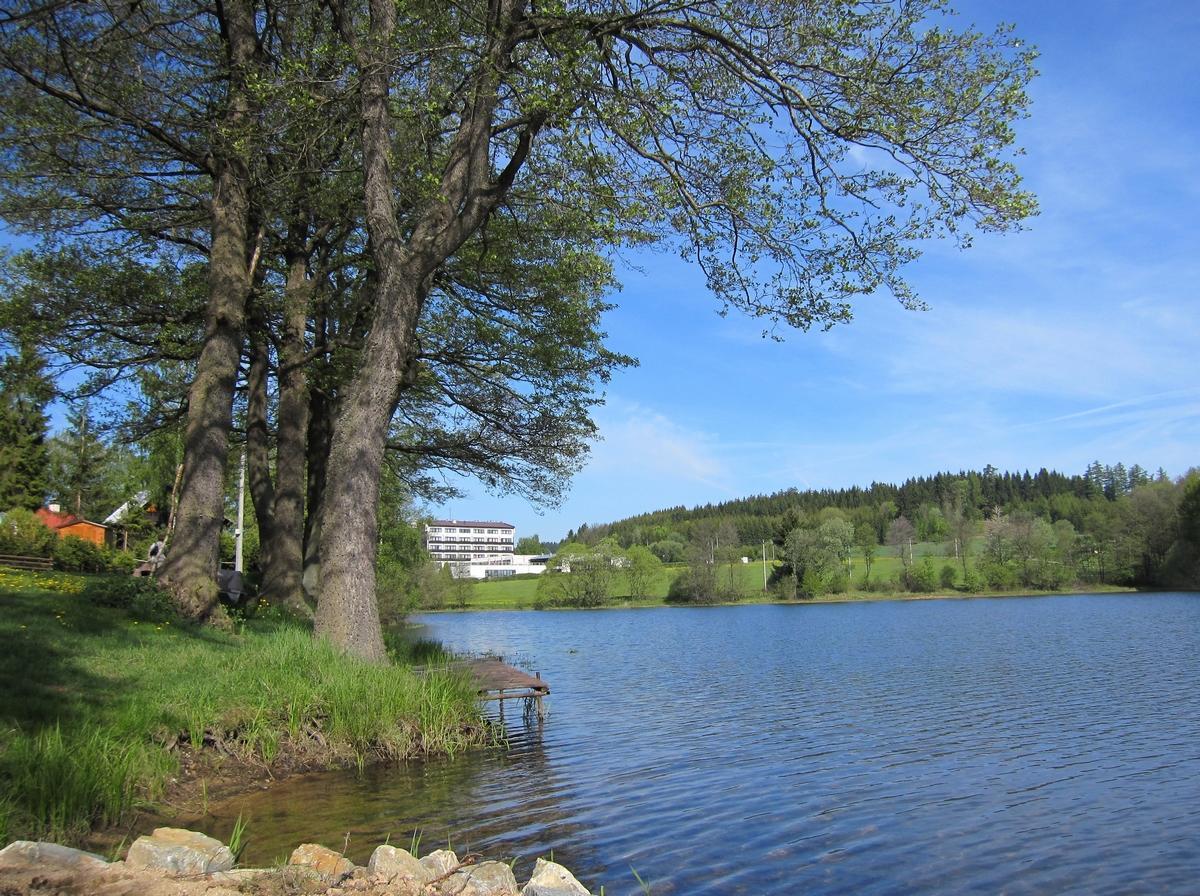 Hotel Skalsky Dvur Bystrice nad Pernstejnem Bagian luar foto